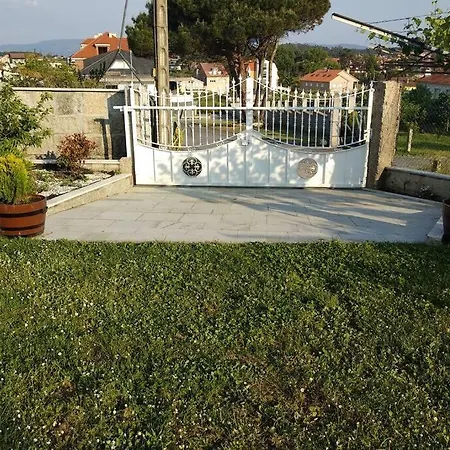 아파트 Desconectaengalicia Casa Montalvo